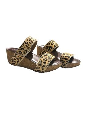 Corkys Wild Thing Leopard Pony Hair Cork Wedge Sandals Size 8